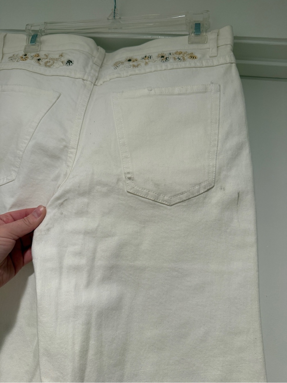 Zara The Western Embroidery Culotte White Jeans - Picture 6 of 7